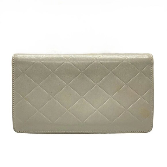 CHANEL - Gray Leather Long Wallet - Picture 2 of 13